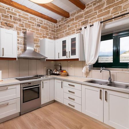 Carob Villa Moírai エクステリア 写真